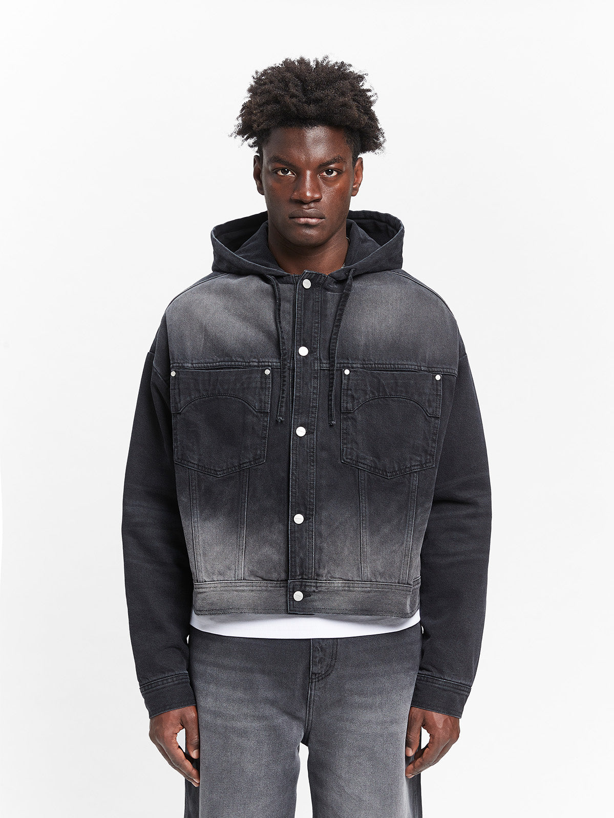 ESSENTIAL DENIM JACKET - WASHED BLACK