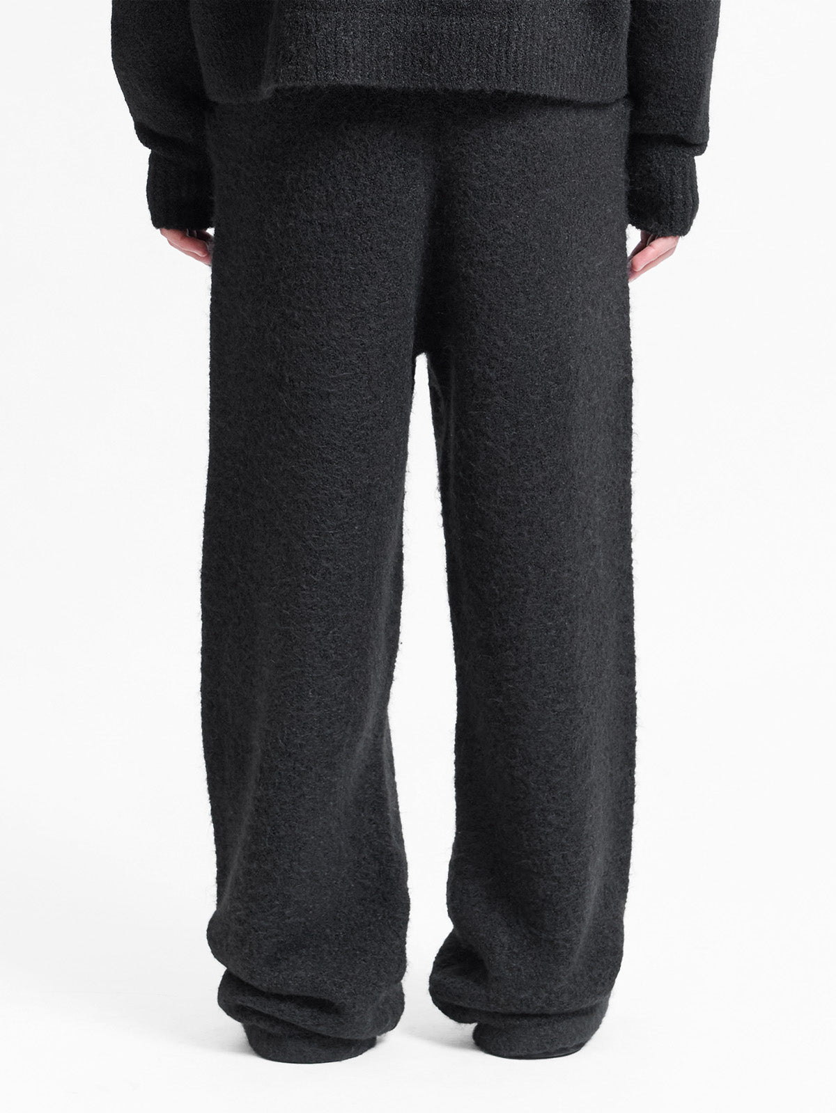 BOUCLE KNIT JOGGER - BLACK