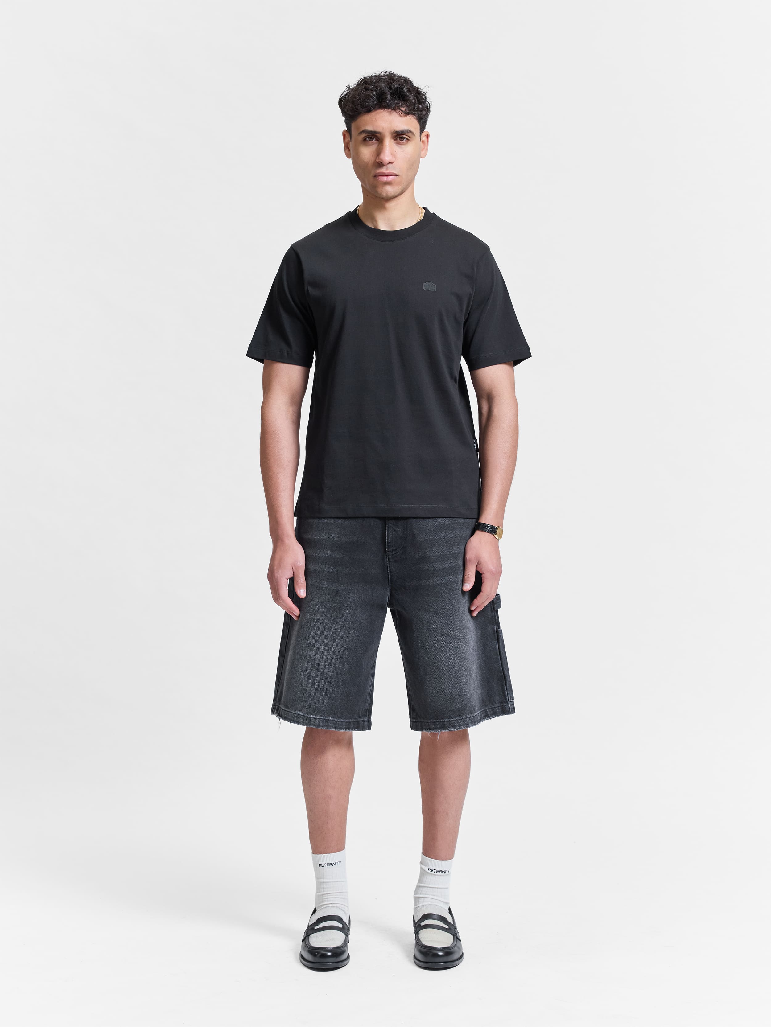 SIGNE FITTED T-SHIRT - BLACK