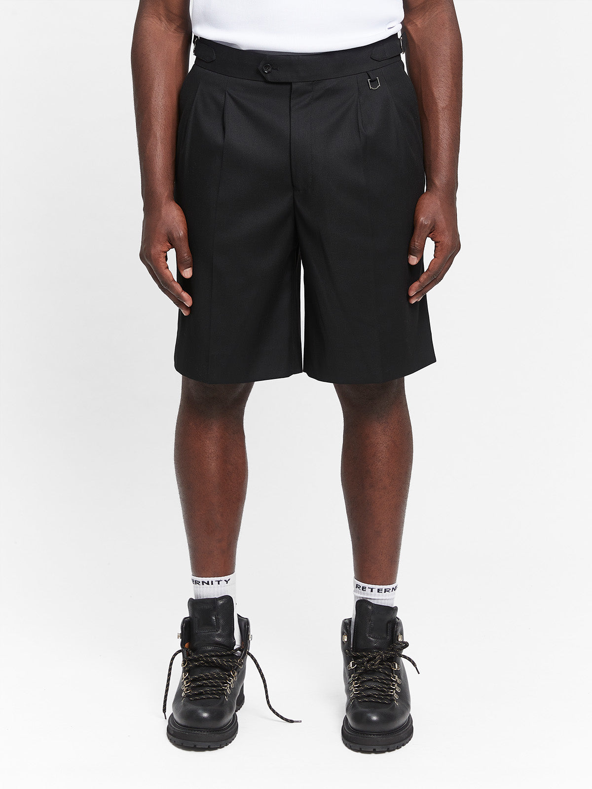 TAILORED BAGGY SHORTS - BLACK