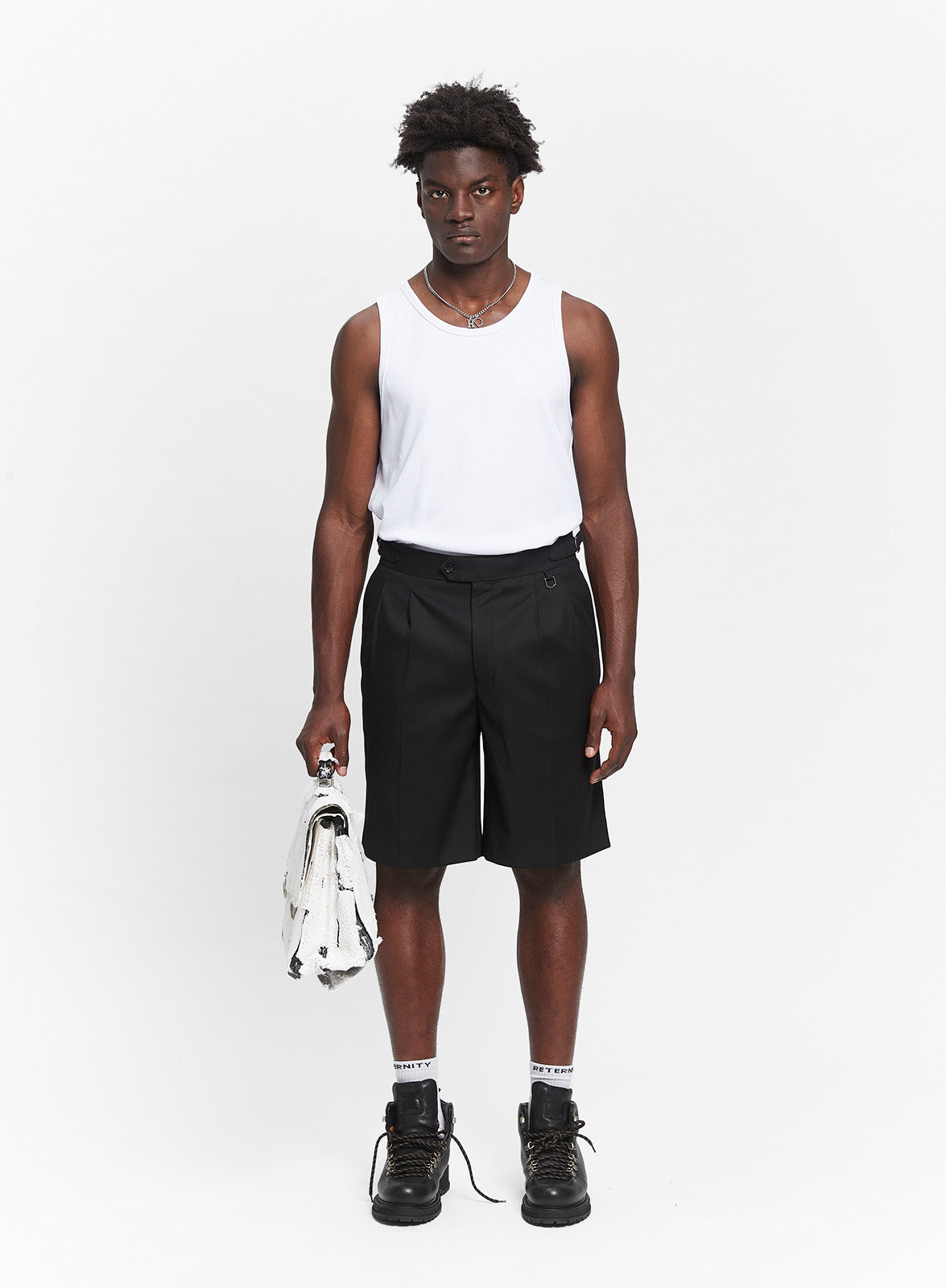 TAILORED BAGGY SHORTS - BLACK