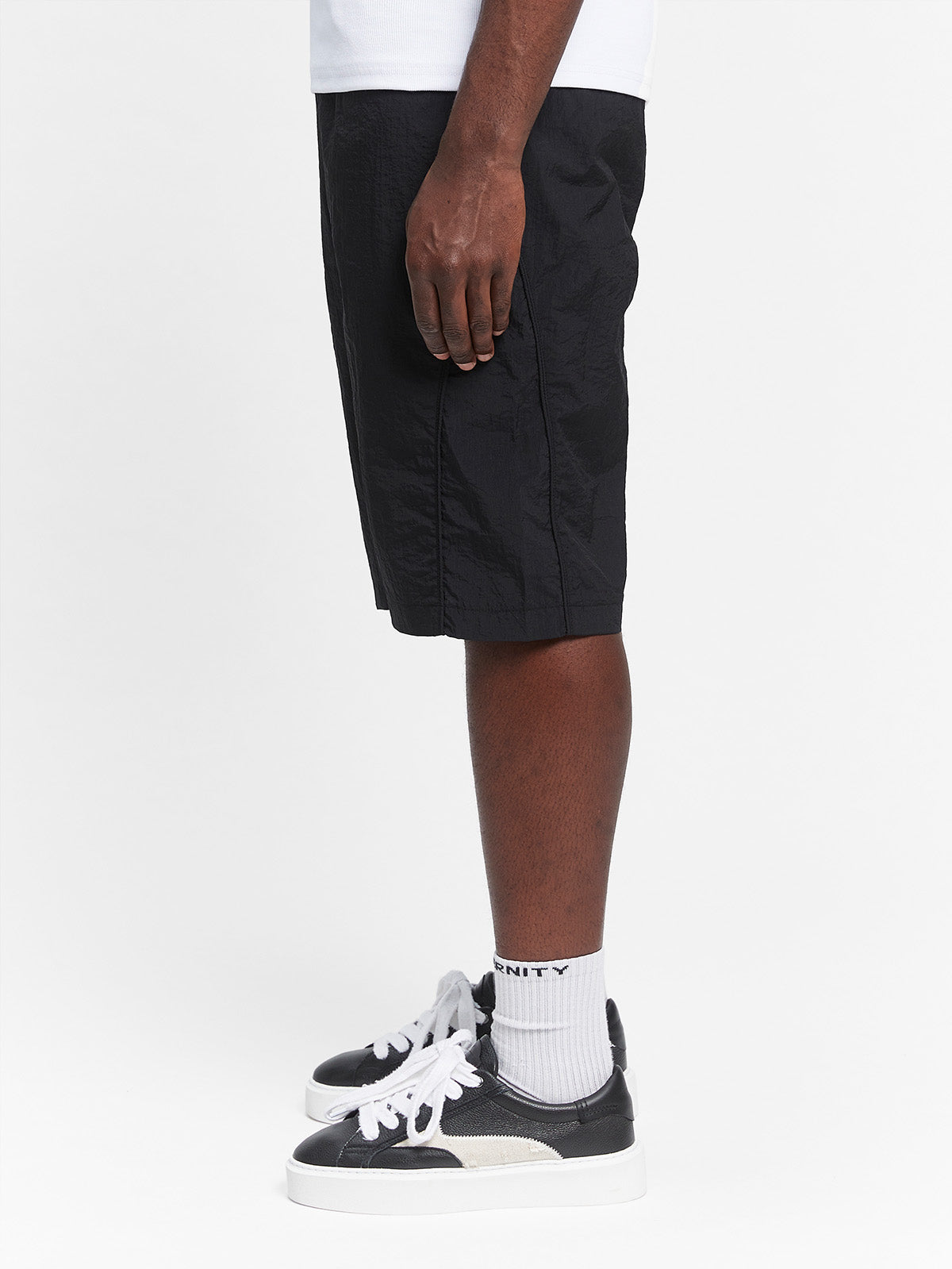 BAGGY TRACK SHORTS - BLACK