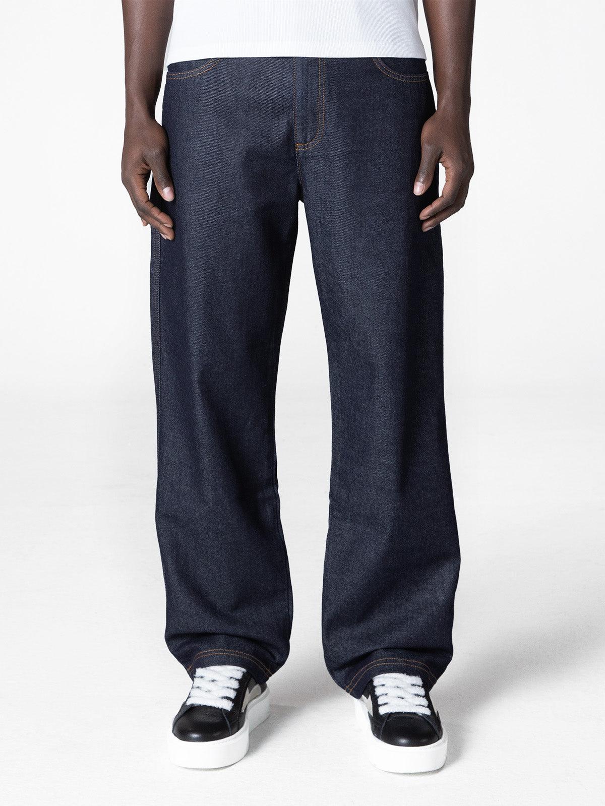 ESSENTIAL STRAIGHT FIT DENIM - RAW INDIGO