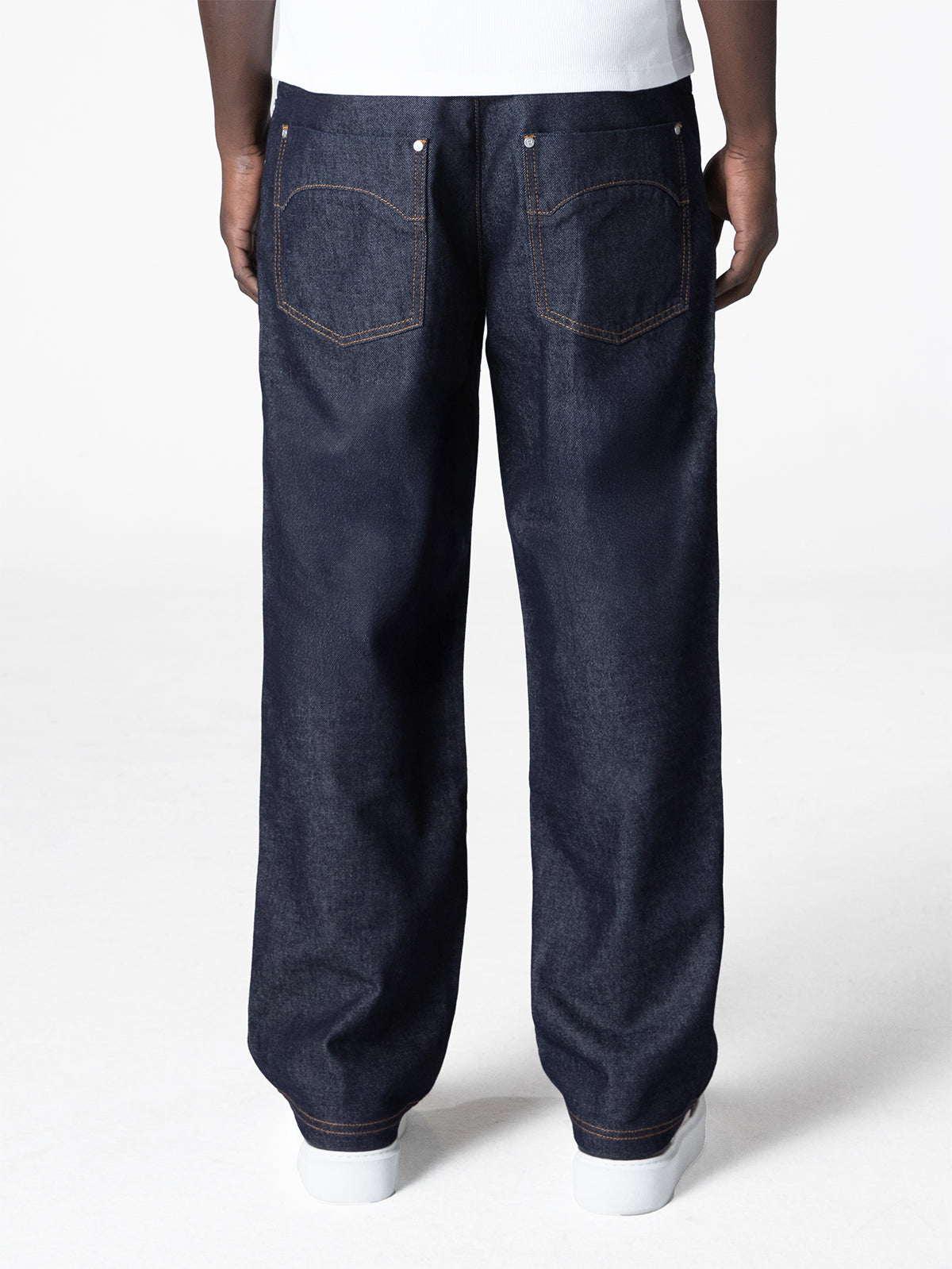 ESSENTIAL STRAIGHT FIT DENIM - RAW INDIGO