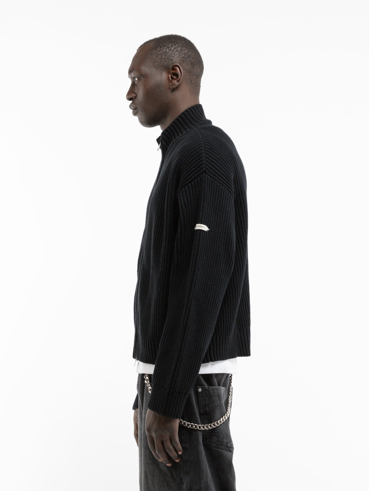 L’ATELIER LINE KNIT ZIPPER - BLACK