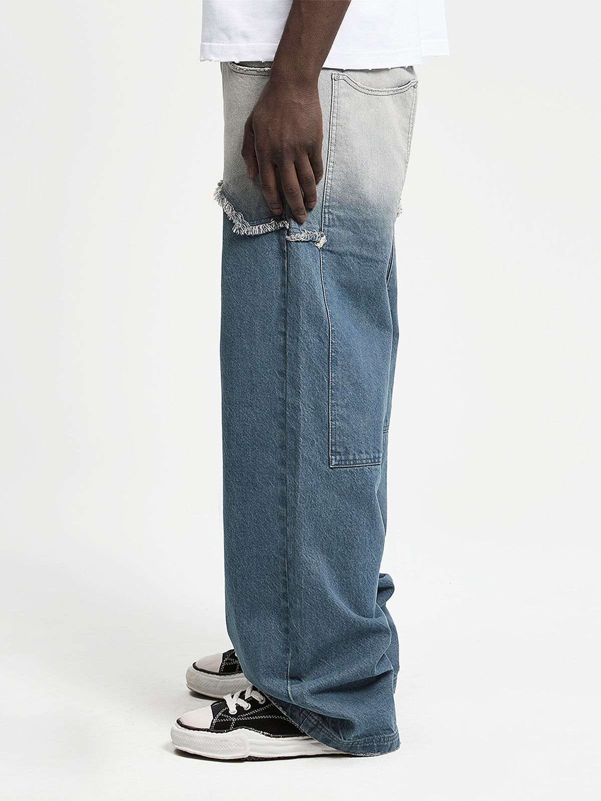 SPRAYED SPLIT DENIM - WASHED BLUE