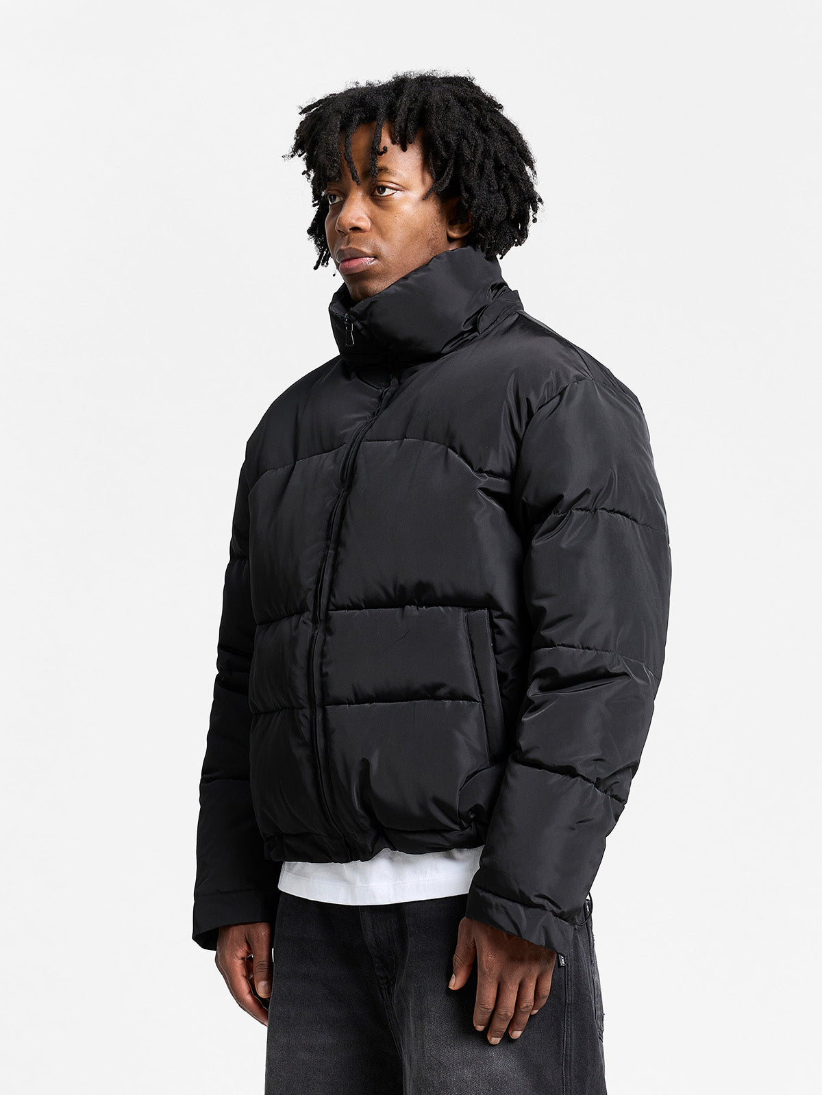 RETERNITY PUFFER JACKET - BLACK