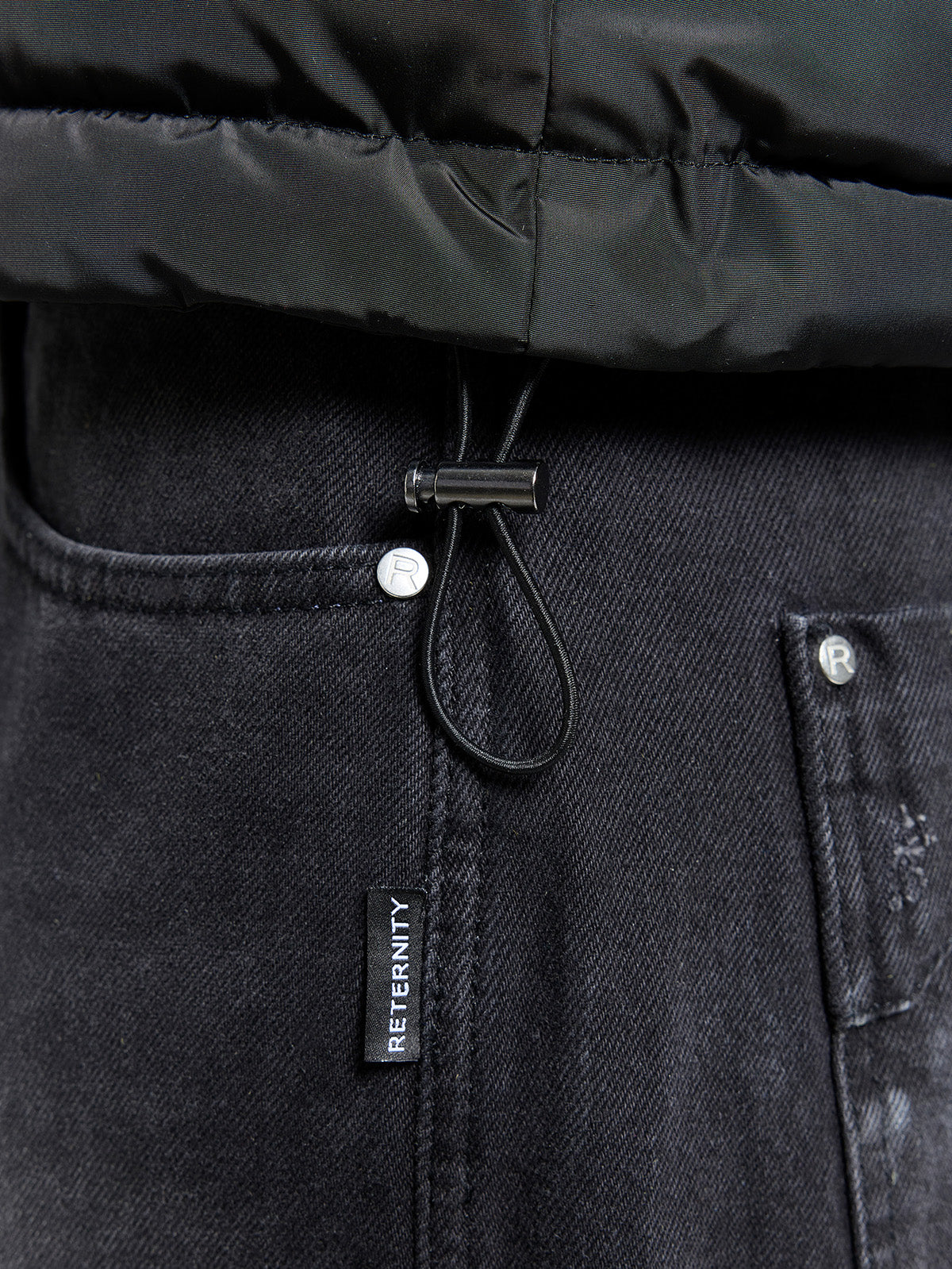 RETERNITY PUFFER JACKET - BLACK