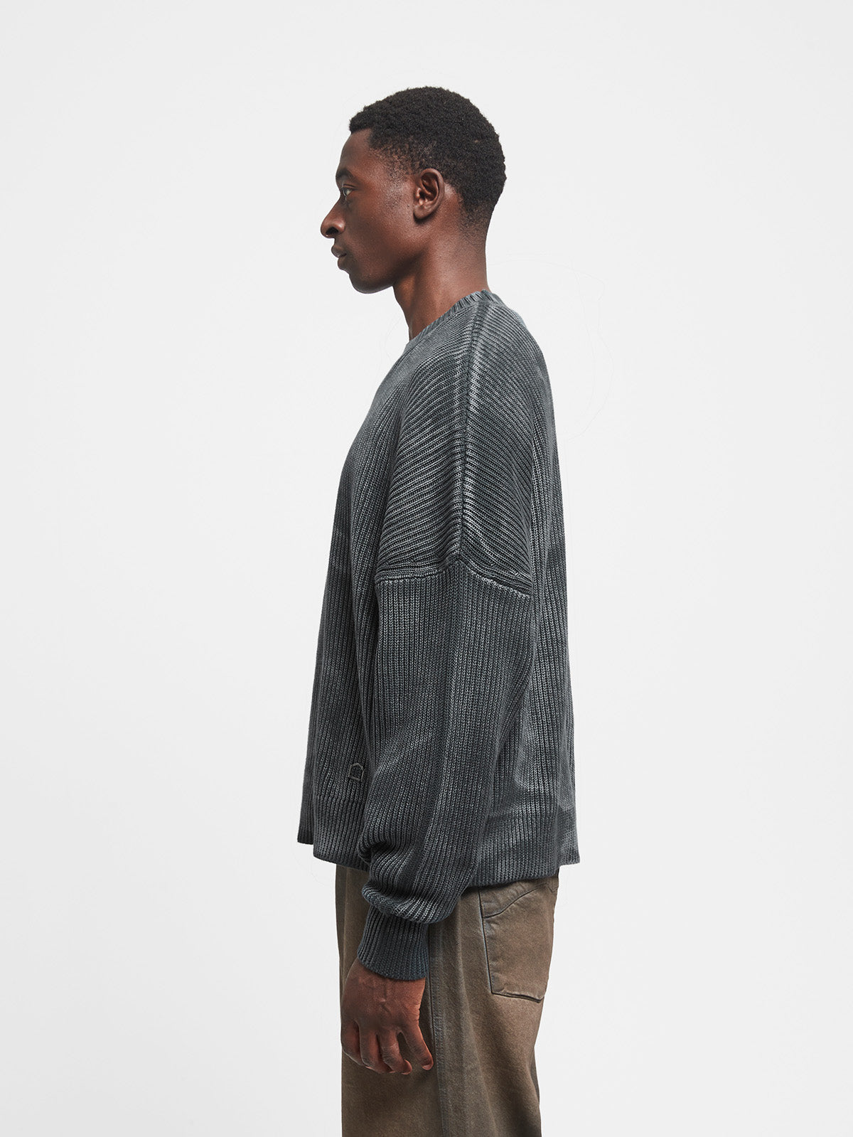 OIL WASHED NOIR KNIT SWEATER - VINTAGE BLACK