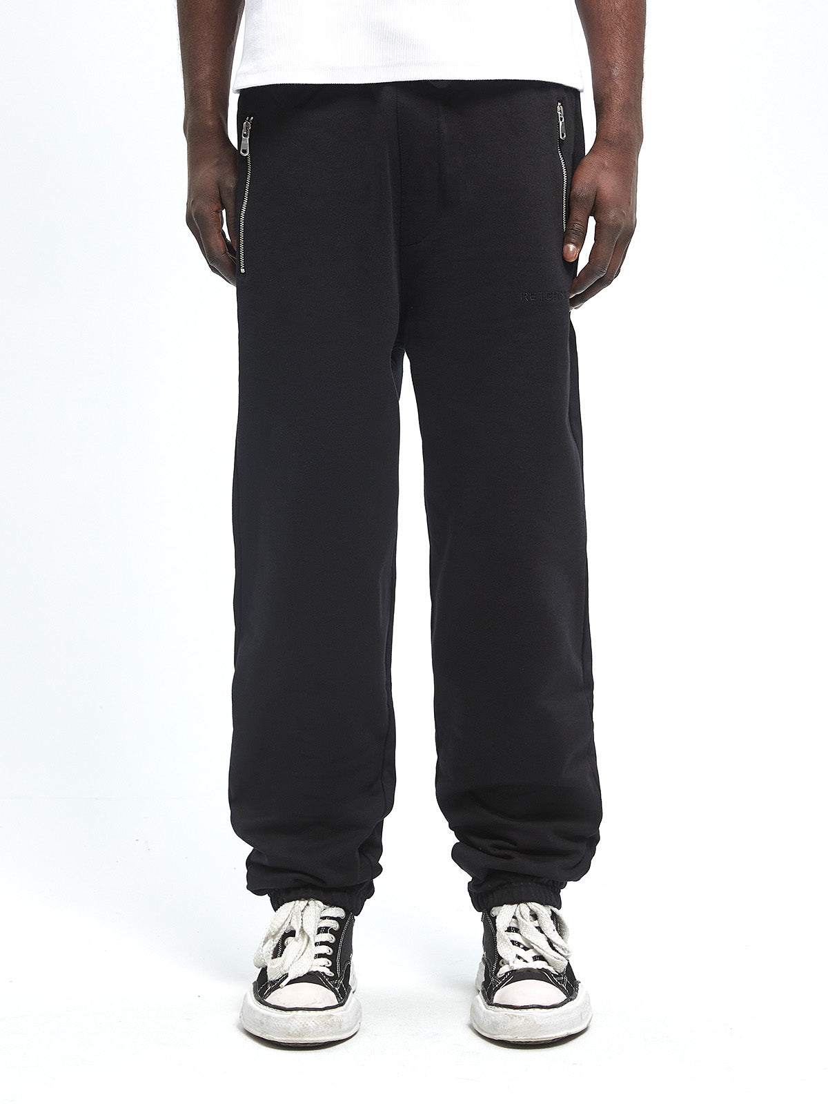 ESSENTIAL SWEATPANTS  - BLACK