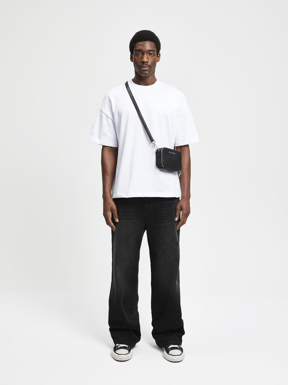 RETERNITY NYLON SHOULDER BAG - BLACK