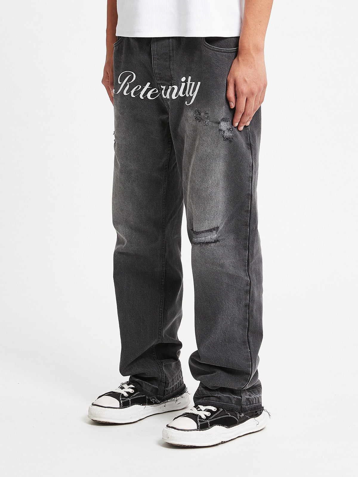 DENIM WITH APPLICATION - WASHED GREY