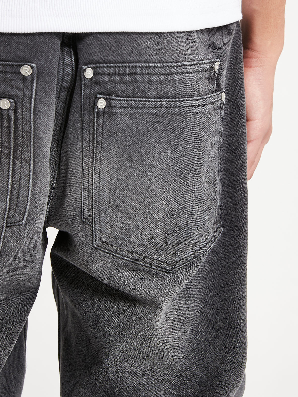 DENIM WITH APPLICATION - WASHED GREY