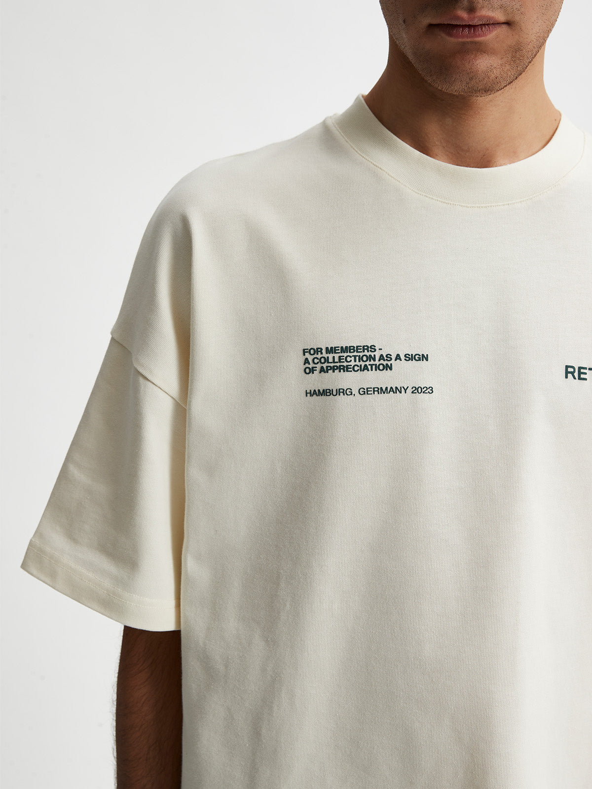 T-SHIRT OFFICIAL UNIFORM- IVORY/GREEN