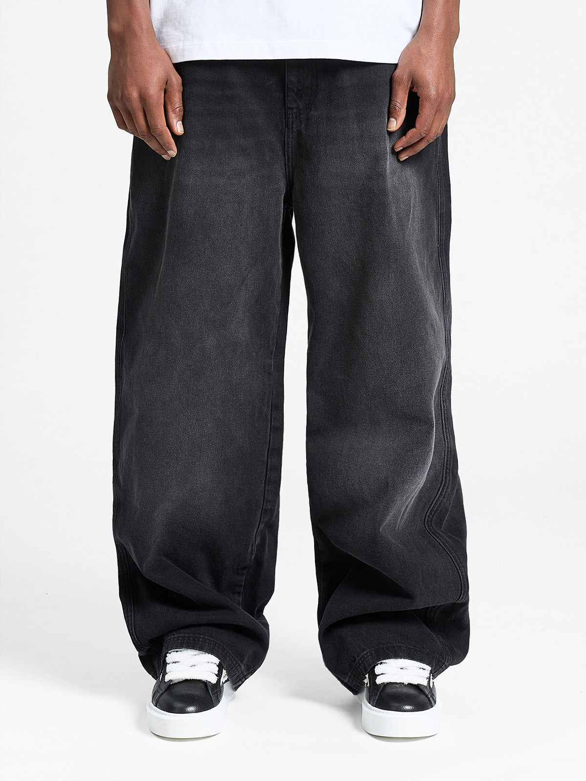 ESSENTIAL BAGGY DENIM - WASHED BLACK