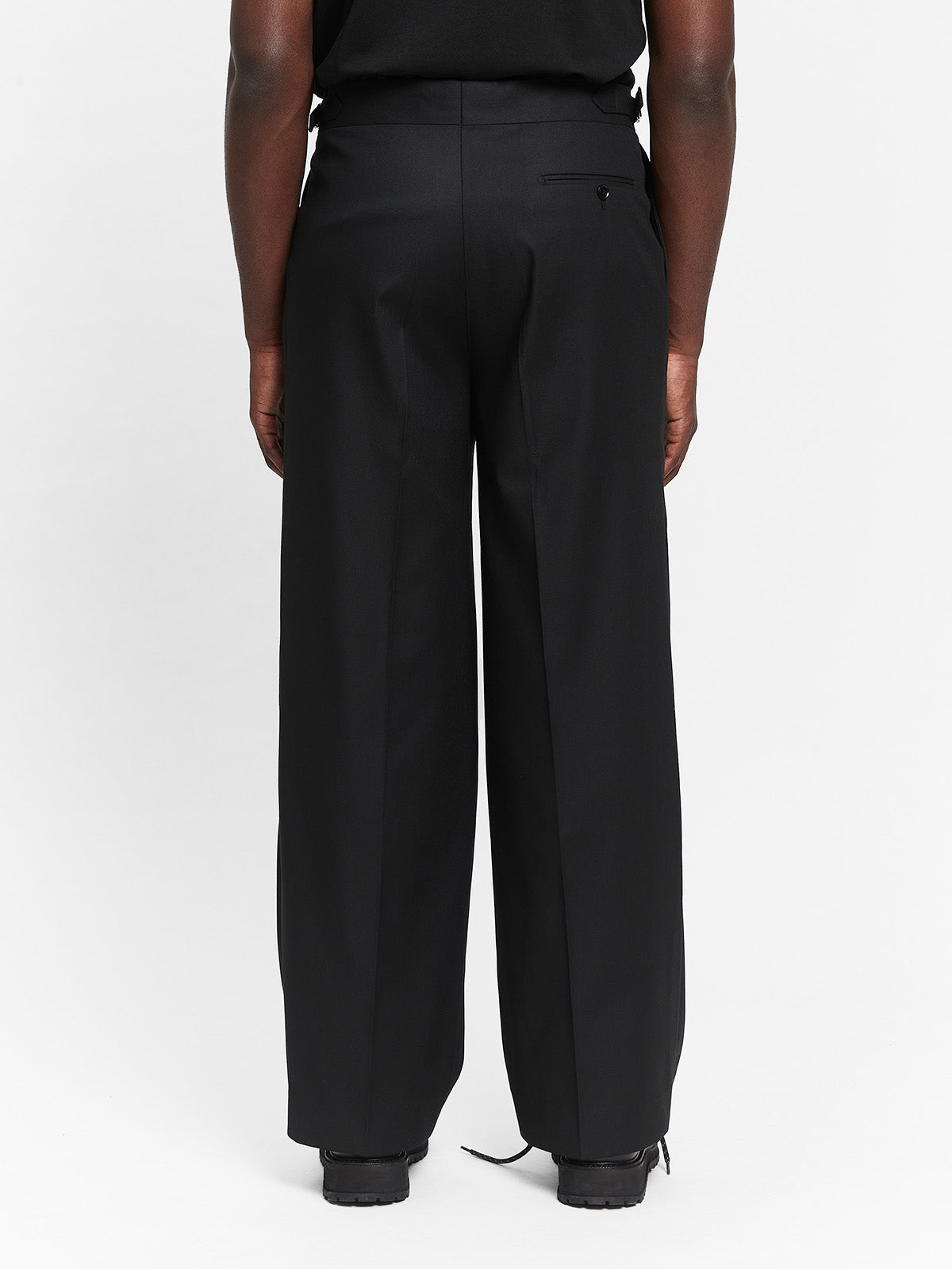 TAILORED BAGGY PANTS - BLACK