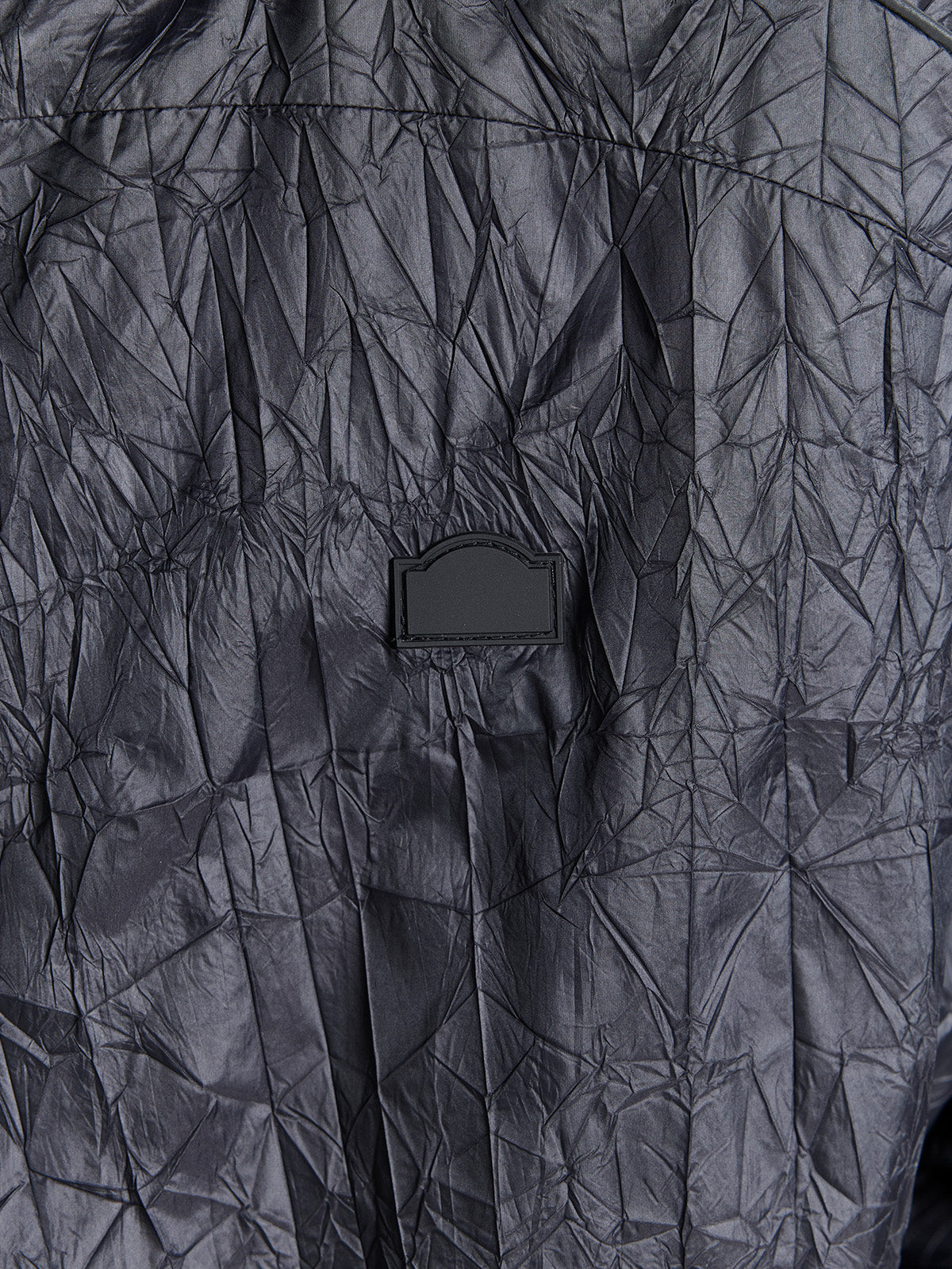 WRINKLED RAIN JACKET - BLACK