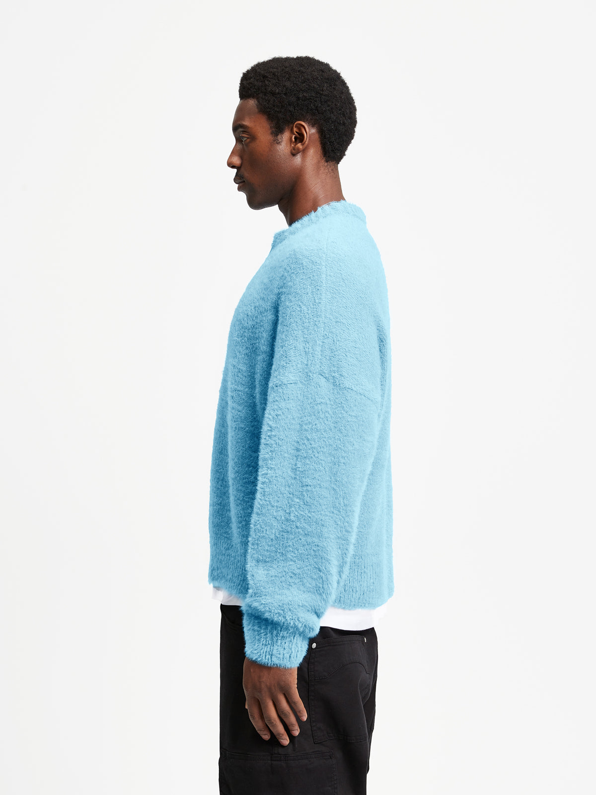 ESSENTIAL FURRY KNIT SWEATER - LIGHT BLUE