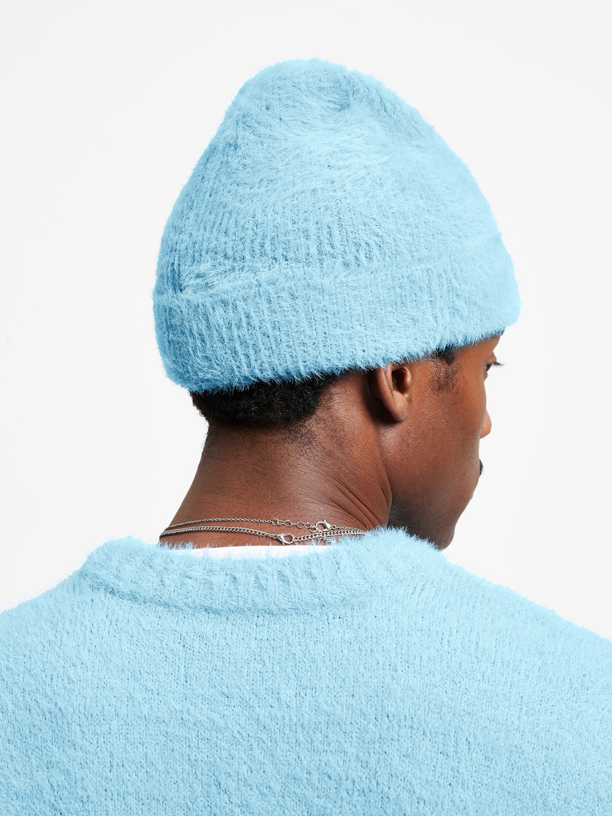 FURRY BEANIE - LIGHT BLUE