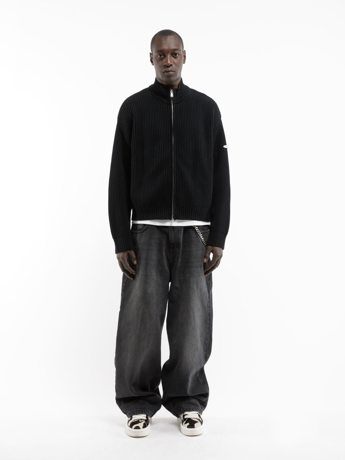 L’ATELIER LINE KNIT ZIPPER - BLACK
