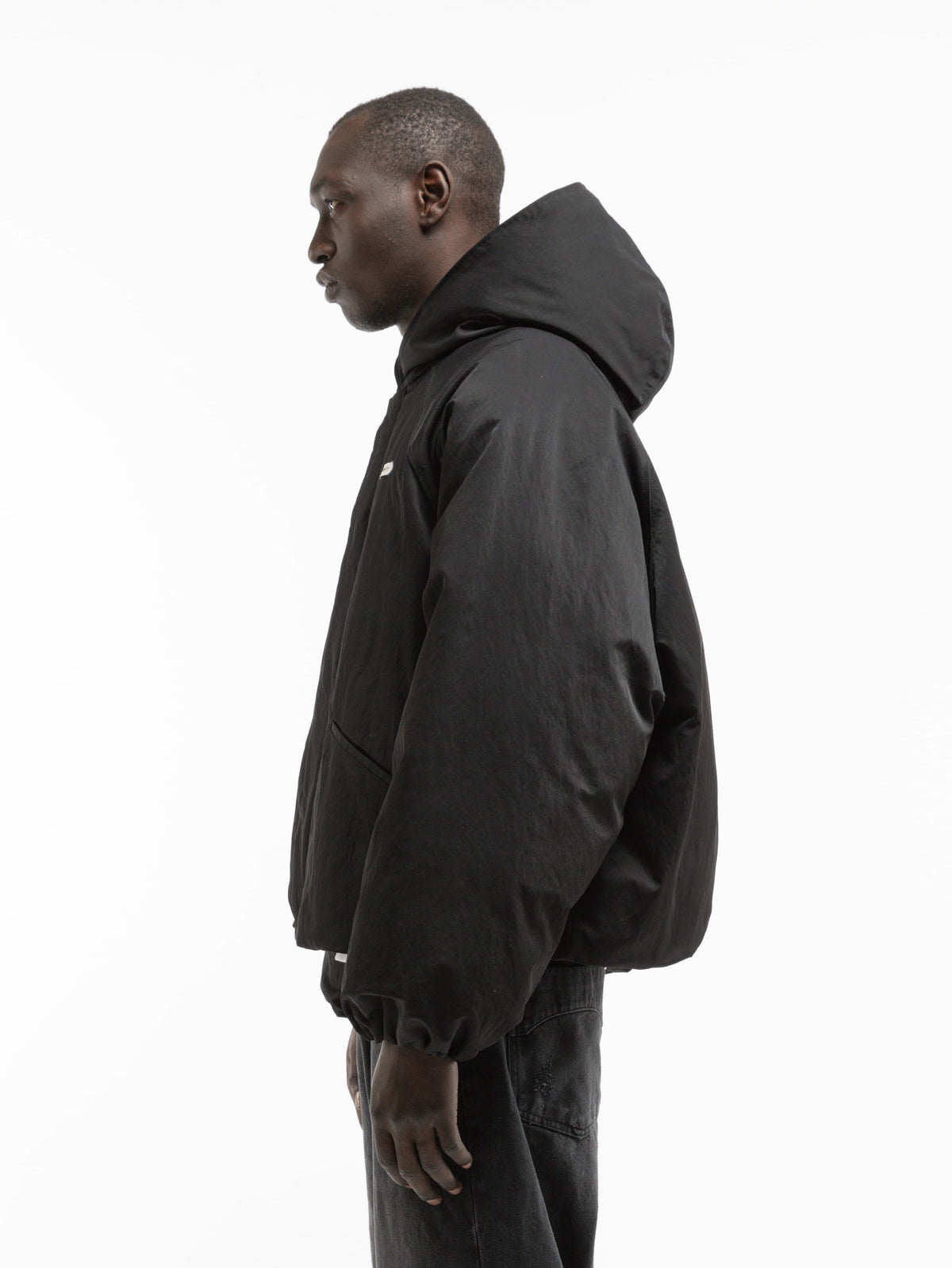 L’ATELIER LINE PUFFER - BLACK