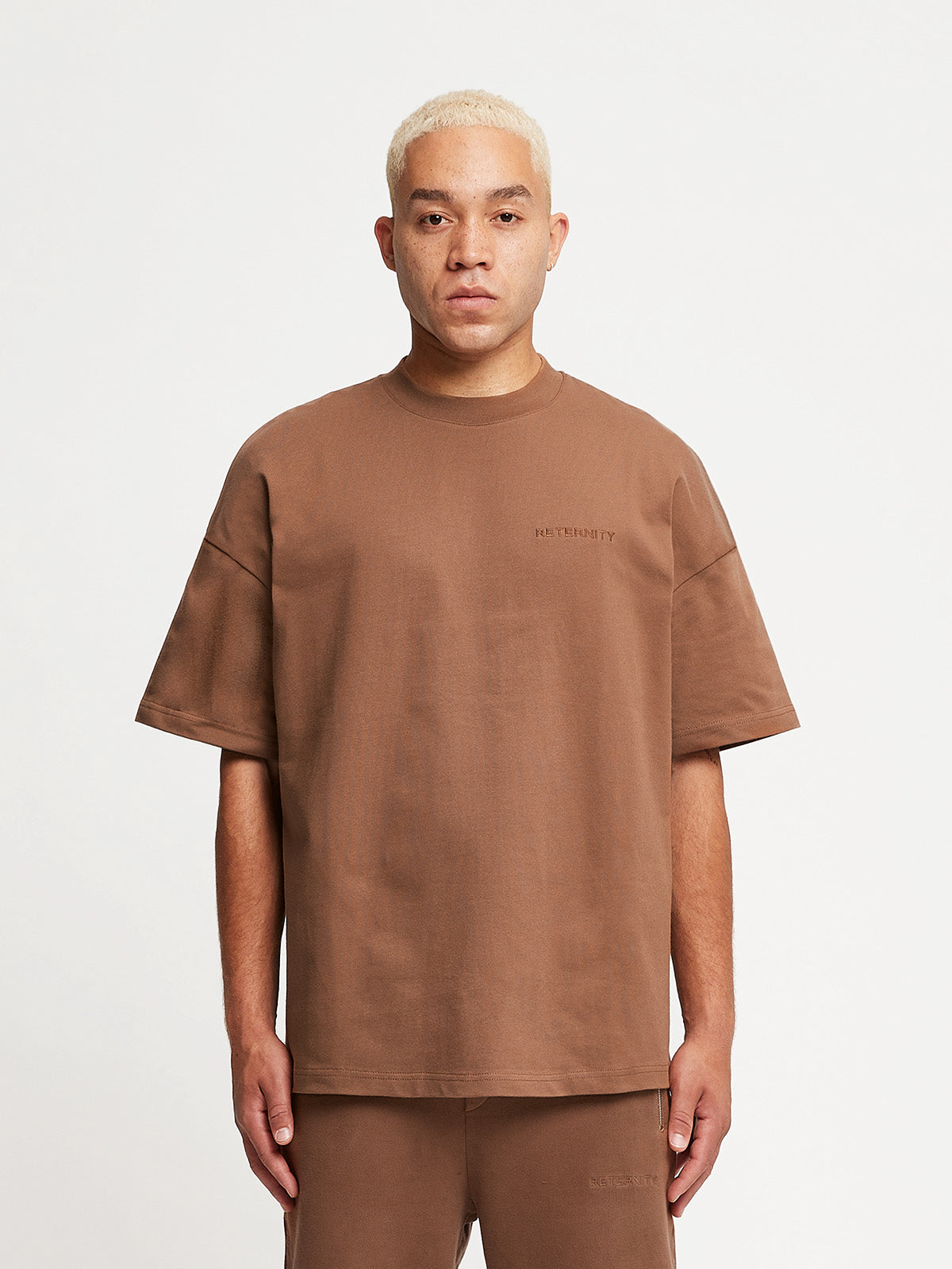 ESSENTIAL T-SHIRT - BROWN