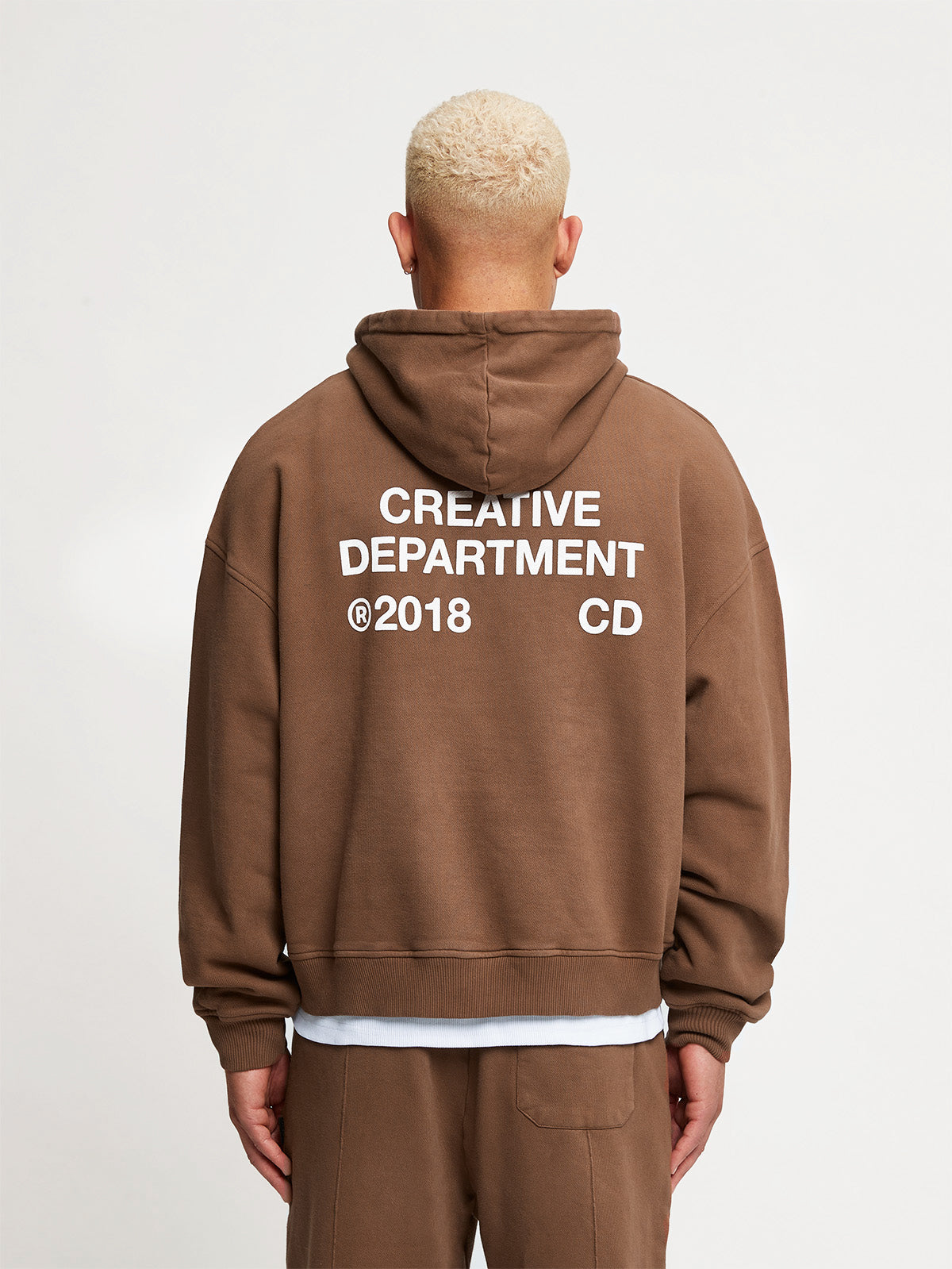 CREATIVE DEPT ZIP-HOODIE - BROWN