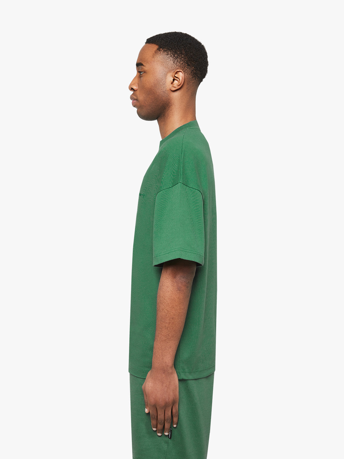 ESSENTIAL T-SHIRT - GREEN