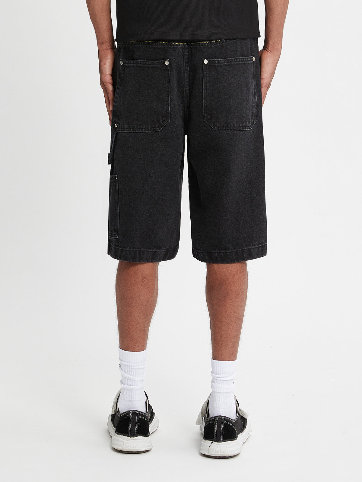 CARPENTER SHORTS - BLACK