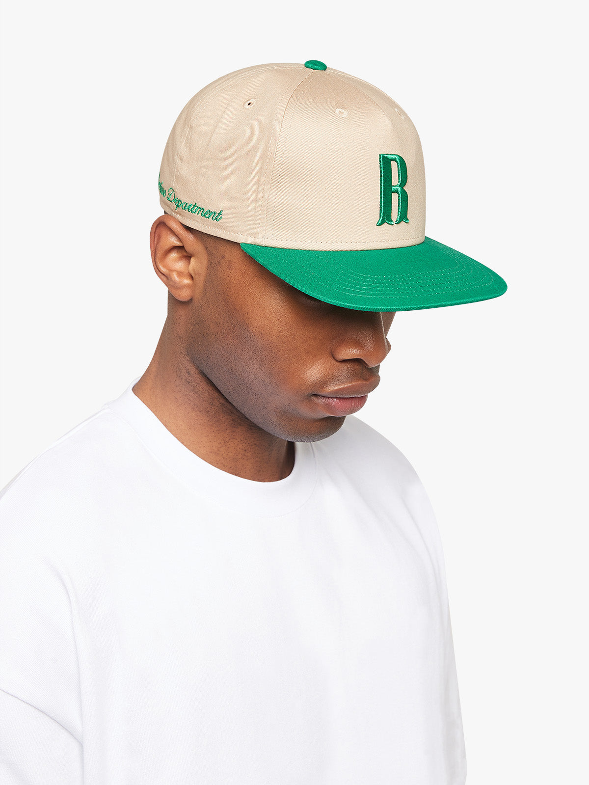 CAP “R” - GREEN